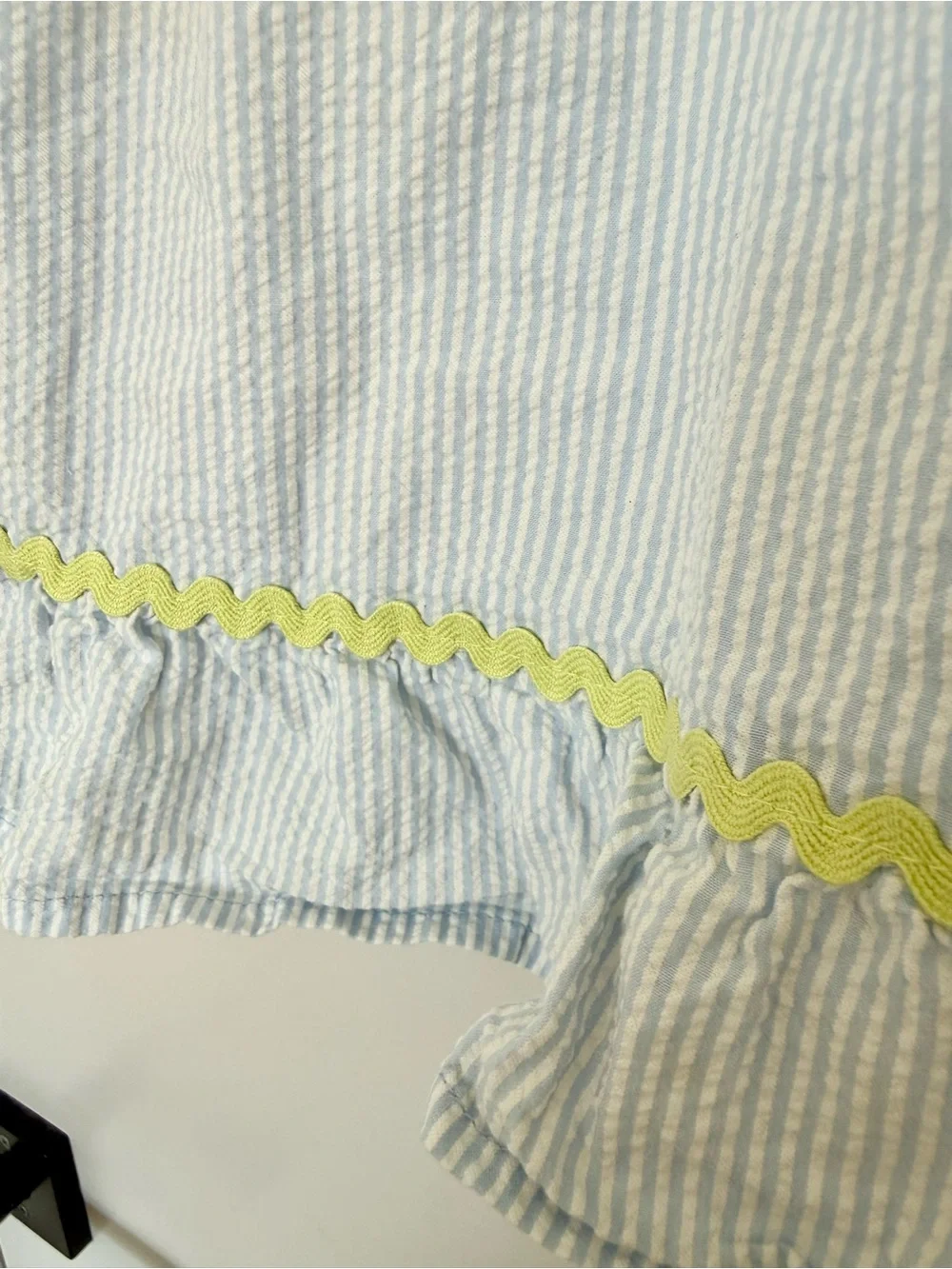 Gymboree Light Blue Seersucker Ruffle Dress with Daisy Appliqué
